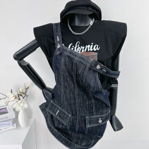 흑청 생지 스티치 멜빵스커트 25SS