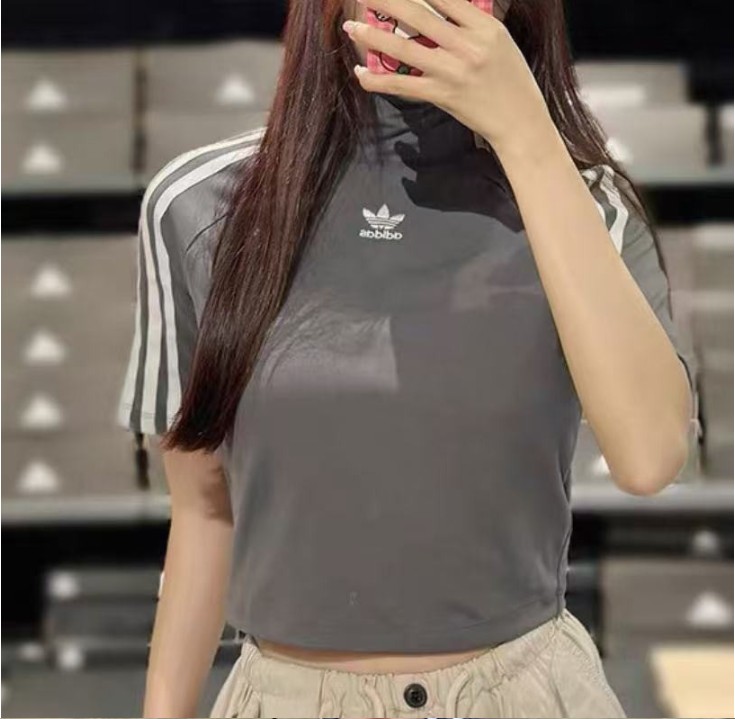 아디다스 우먼스 오리지널 아딜레니엄 크롭 탑 반팔 티셔츠 그레이 IV9322
