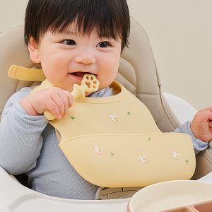 퍼기 버클형 실리콘 이유식 자기주도 방수 아기 턱받이 버터옐로우