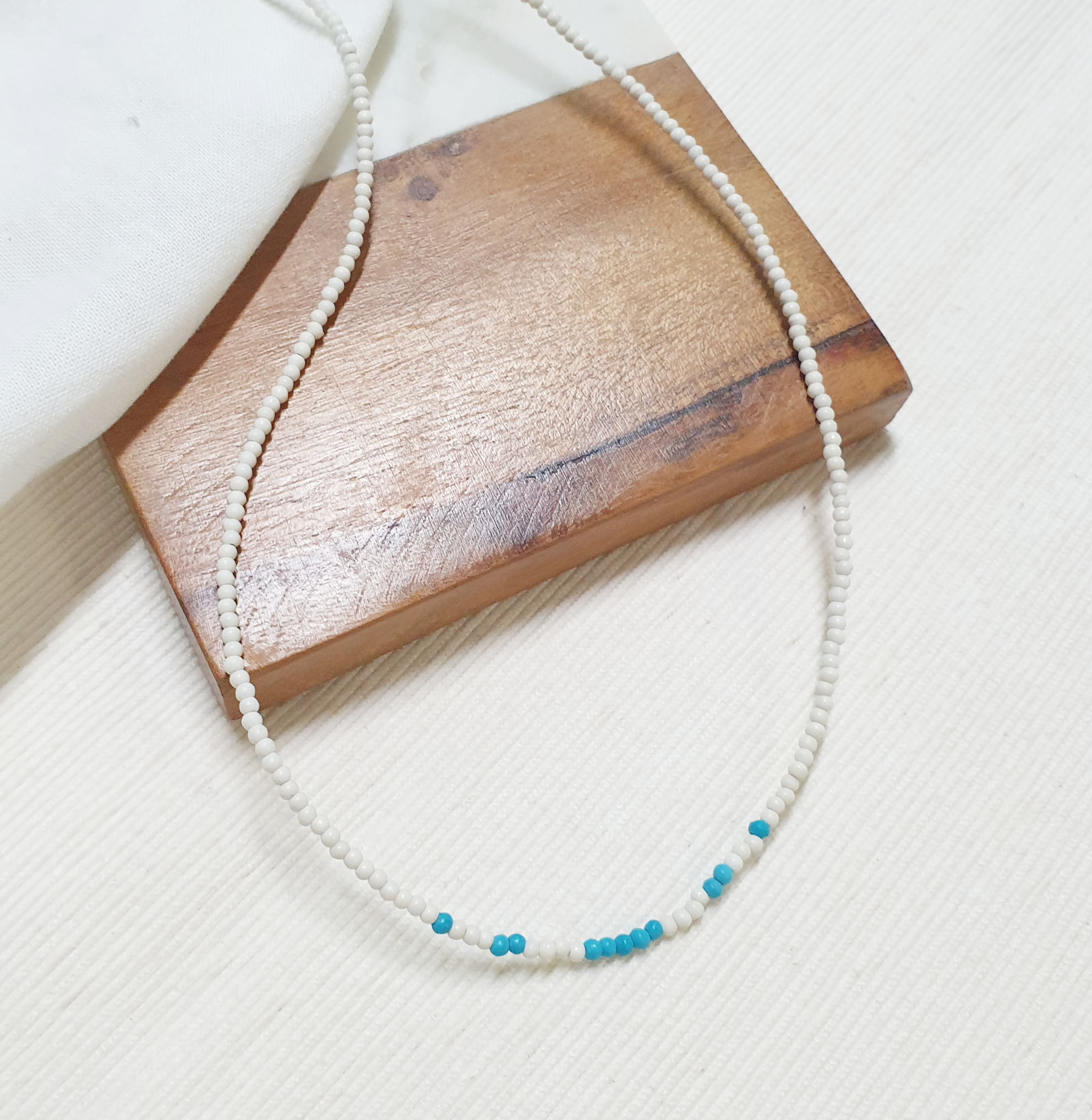 에이블리 천연석 포인트 목걸이