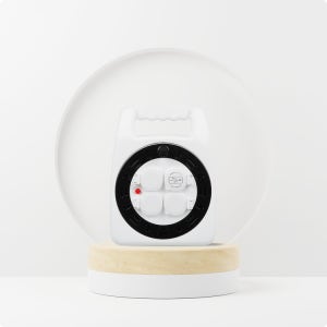 러그박스 베이직 20M USB 캡형 화이트블랙 4구 코드릴 납작 USB 이지콕플러그 캠핑릴