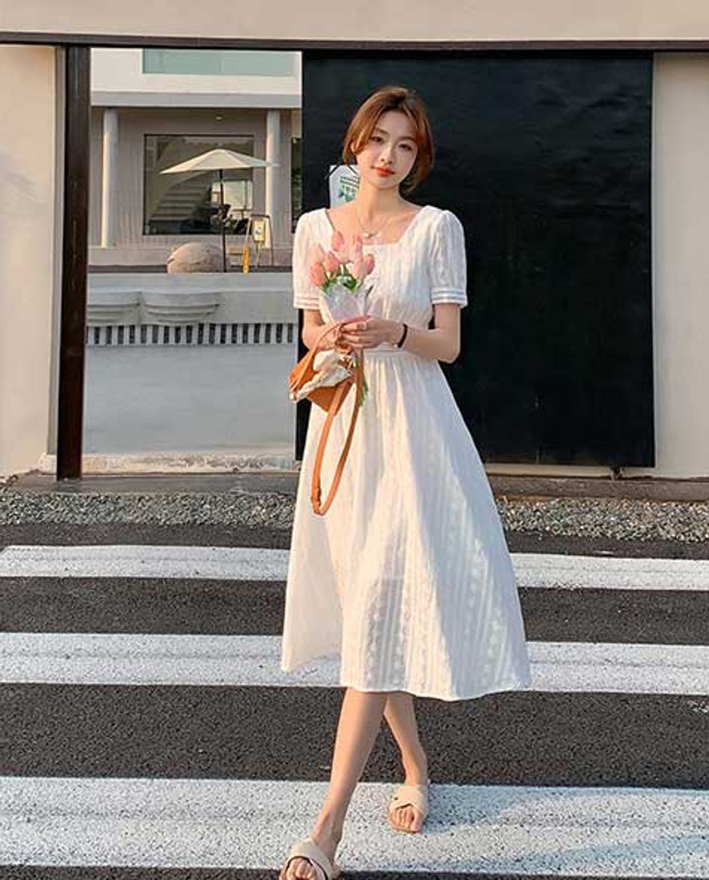 와이스토리 여성 화이트 A라인 원피스 스퀘어넥