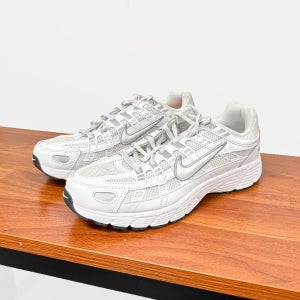 나이키 P-6000 P6000 키높이 런닝화 여성 운동화 화이트 메탈릭 실버 HV5064