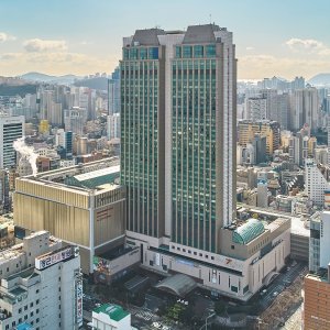 발코니&스위트 + 롯데 호텔 부산 1박 대만 일본 크루즈 5박 6일 여행 [롯데제이티비]