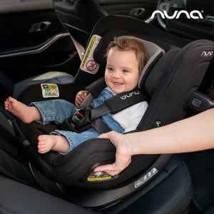 뉴나 토들넥스트 아이사이즈 신생아 회전형 카시트