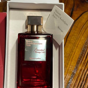 메종프란시스커정 바카라 루쥬 540 엑스트레 드 퍼퓸 200ml