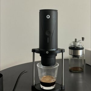 로스티코 휴대용 커피머신 에스프레소 머신 캡슐 아웃도어 캠핑 가정용 쿨그레이