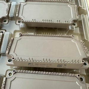 7MBR100XRA120-50 후지 IGBT 전원 모듈 새 원본 스팟 전원 공급 장치 100A 1200V