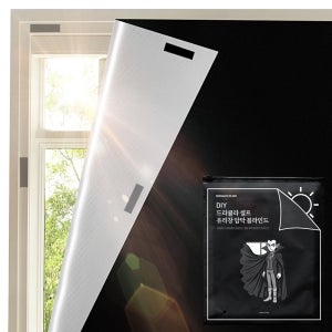 드라큘라 붙이는 암막 블라인드 창문햇빛가리개 (145X100)