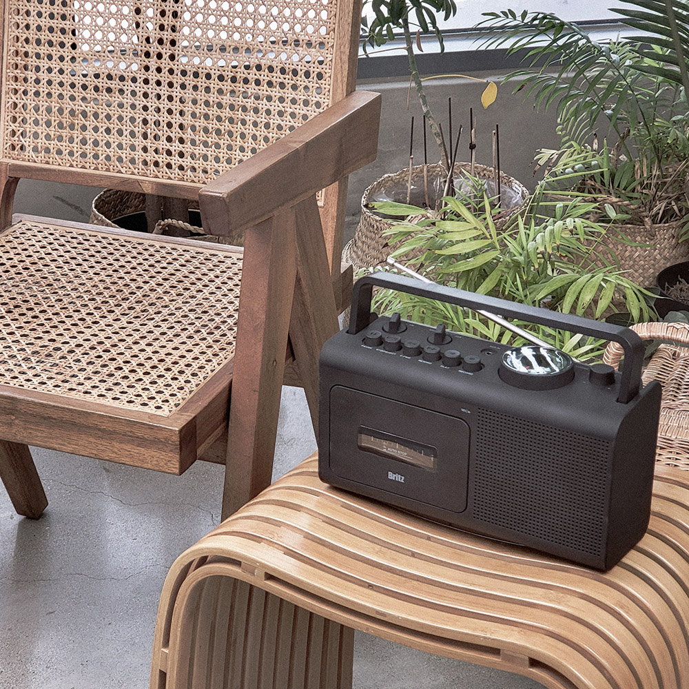 브리츠 휴대용 라디오 카세트플레이어 BZ-C4900RT 녹음기능 AUX입력지원