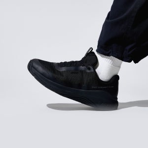 액트플러스 시티 트레이너 트루블랙 발편한 신발 운동화