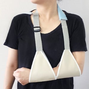 국산 깁스 팔걸이 성인용 팔고정 보조 기브스 팔꿈치 보호대 목 거치 지지 고정대 암슬링