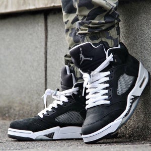나이키 에어 조던 미드 하이 하이탑 운동화 조던5 문라이트 CT4838-011