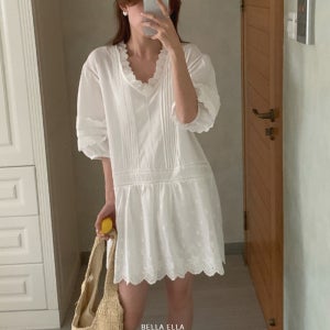 펀칭원피스 레이스 퍼프 핀턱 여름 미니 흰색 원피스