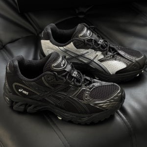 아식스 젤 님버스 10.1 트리플 아수라 블랙 1203A780-001