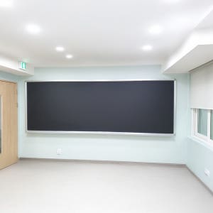 흑색 칠판 자석 인테리어 무광 보드 메뉴판 분필 초크아트 시공 1200x3500