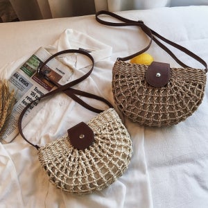 여름 반달 라탄백 왕골가방 버킷백