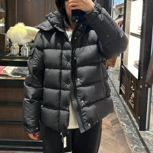 몽클레어 MAYA 70 마야 여성 숏 패딩 점퍼 자켓 블랙 화이트