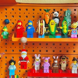 (레고 X LED 키라이트)당신의 일상을 밝혀줄 작은영웅 레고라이트키링 49종 상품 판매