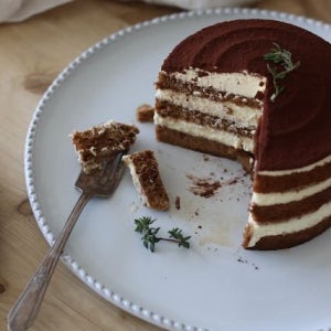 타볼라 에 스토리아 디너 플레이트