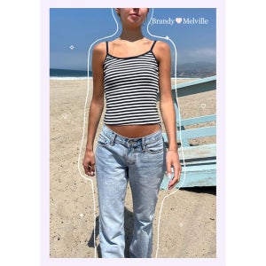 브랜디멜빌 Brandy Melville 스카일라 스트라이프 탱크 여성 민소매 탑 (네이비 블루/화이트)