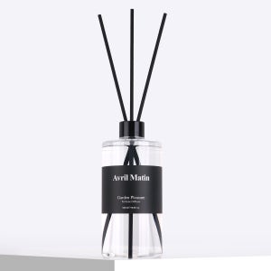 [아브릴마땅] 퍼퓸 디퓨저 가든 플래져 [500ml] 실내 방향제 대용량 싱그러운 꽃향기 일상의향기