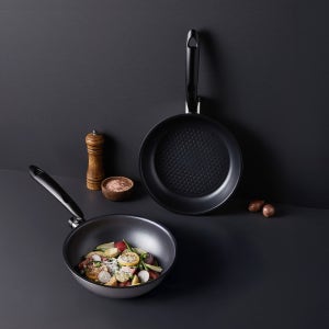 알텐바흐 뉴 올클래드 바닥5중 스텐 코팅 인덕션 프라이팬 2종세트(24F+24W)