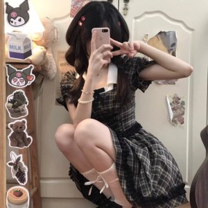 여성 퍼프 슬리브 여름 데일리룩 스퀘어 칼라 플레드 디자인 미니원피스