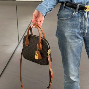 셀린느 틴 오노린 백 - 트리옹프 캔버스 & 카프스킨 120682DNK.04LU