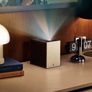 [혜택가 148만 + 사은] LG전자 시네빔 쇼츠 PU615U 초단초점 4K 빔 프로젝터