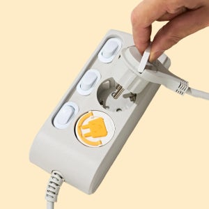 납작 멀티탭 콘센트 고용량 개별 3구 멀티 누전 차단 디자인 틈새 1m 납작플러그