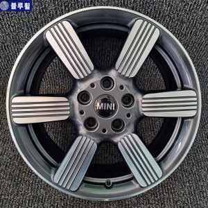 BMW 미니쿠퍼s F55 17인치 건메탈폴리쉬 순정 휠 ( 낱개 판매 ) 품번 6884399
