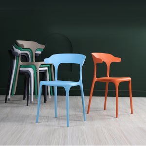 루키체어 플라스틱 카페의자 인테리어 1인 야외 테라스 식당 식탁 예쁜 디자인