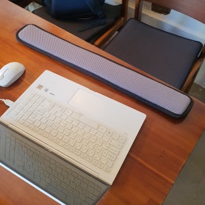 슬래빗 에어매쉬 팜레스트 키보드 손목받침대 65cm