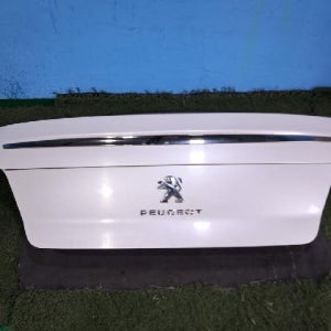 푸조 508 2014년식 트렁크리드 도어 판금 도색 수리용 부품