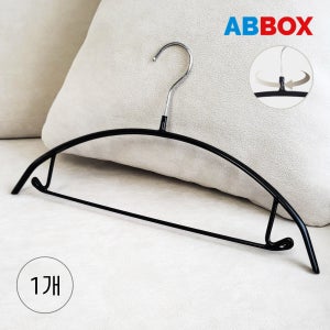 에이비박스 디자인등록 글로시 회전형 논슬립 어깨뿔방지 라운드 옷걸이 멀티 블랙, 1개