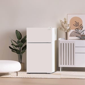 쿠오레 83L 글라스 냉장고 소형 미니 원룸 사무실 CGR-83EE(핑크)