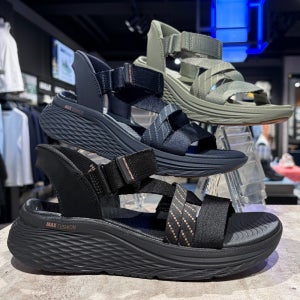 스케쳐스 여성 맥스쿠셔닝 엘리트 2.0 샌들 (슬립인스) SP0WSCGM061