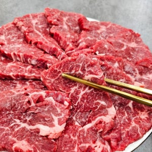 소고기 살치살 캠핑음식 요리 소갈비살 수입 미국산 소고기구이 부채살 등심 쇠고기 캠핑고기