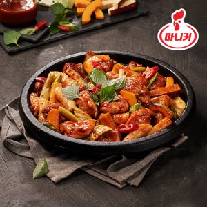 마니커 춘천식 닭갈비 [냉동 500g] 국내산 닭다리살 캠핑 요리 택배 홈파티 넓적다리살