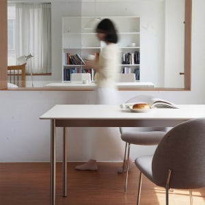 르모빌리 바이브 포세린 세라믹 식탁 다이닝 테이블 4인용 1400 스테인리스 12T