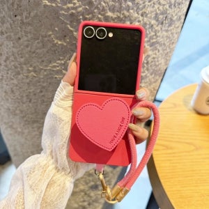 폰꾸 갤럭시Z플립7 하트 러브 손목 스트랩 스마트톡 거치대 케이스
