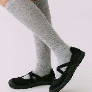 신세틱 스웨이드 X자 메리제인 발레 스니커즈 HPWPDFFT11