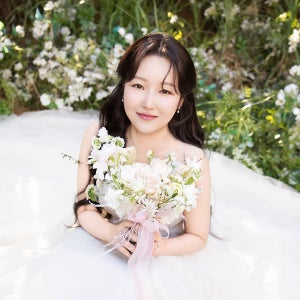모먼트 에디션 웨딩사진보정 인물 사진 사설보정 본식 스냅 스튜디오 만삭 포토샵 긴급 샘플