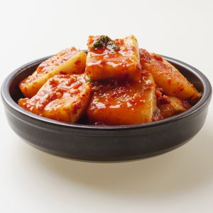 [마켓친구] 설렁탕집 깍두기 맛 그대로 석박지 8kg 국밥 곰탕 짝꿍 새콤 달콤한 섞박지