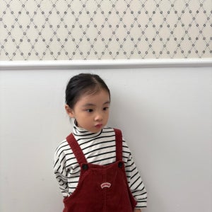 페퍼 25가을 하트 패치 폴라티 티셔츠 유아 아동 XS-XL (소라, 아이보리)