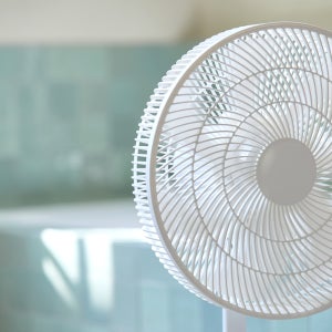 [S급리퍼] 르젠 스탠드 리모컨 공기순환 써큘레이터 선풍기 LZEF-AR390