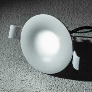 DS 루나 타공 55mm(2인치) 페이드인아웃 COB 집중형 다운라이트 5W, 주광색