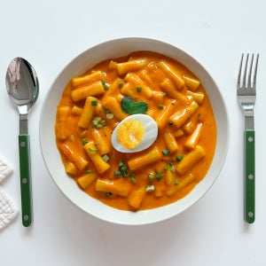 이맛이지 로제 떡볶이 570g 2인분 밀키트, 캠핑용