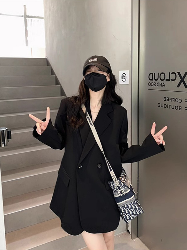 여성 블랙 루즈핏 캐주얼 슈트 재킷 봄 가을 간절기 스타일 디자인 활용 가능한 자켓